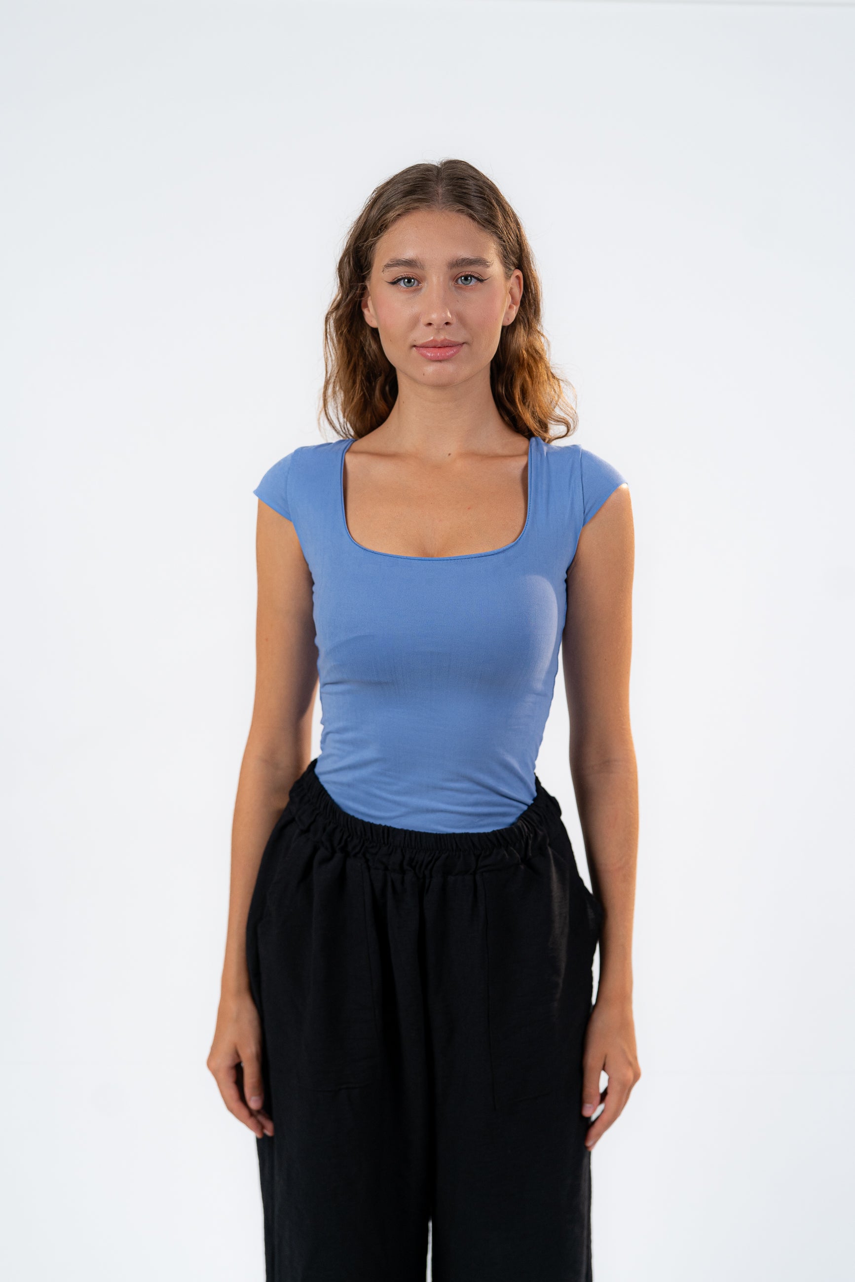 MICROFIBER SQUARE NECK TOP