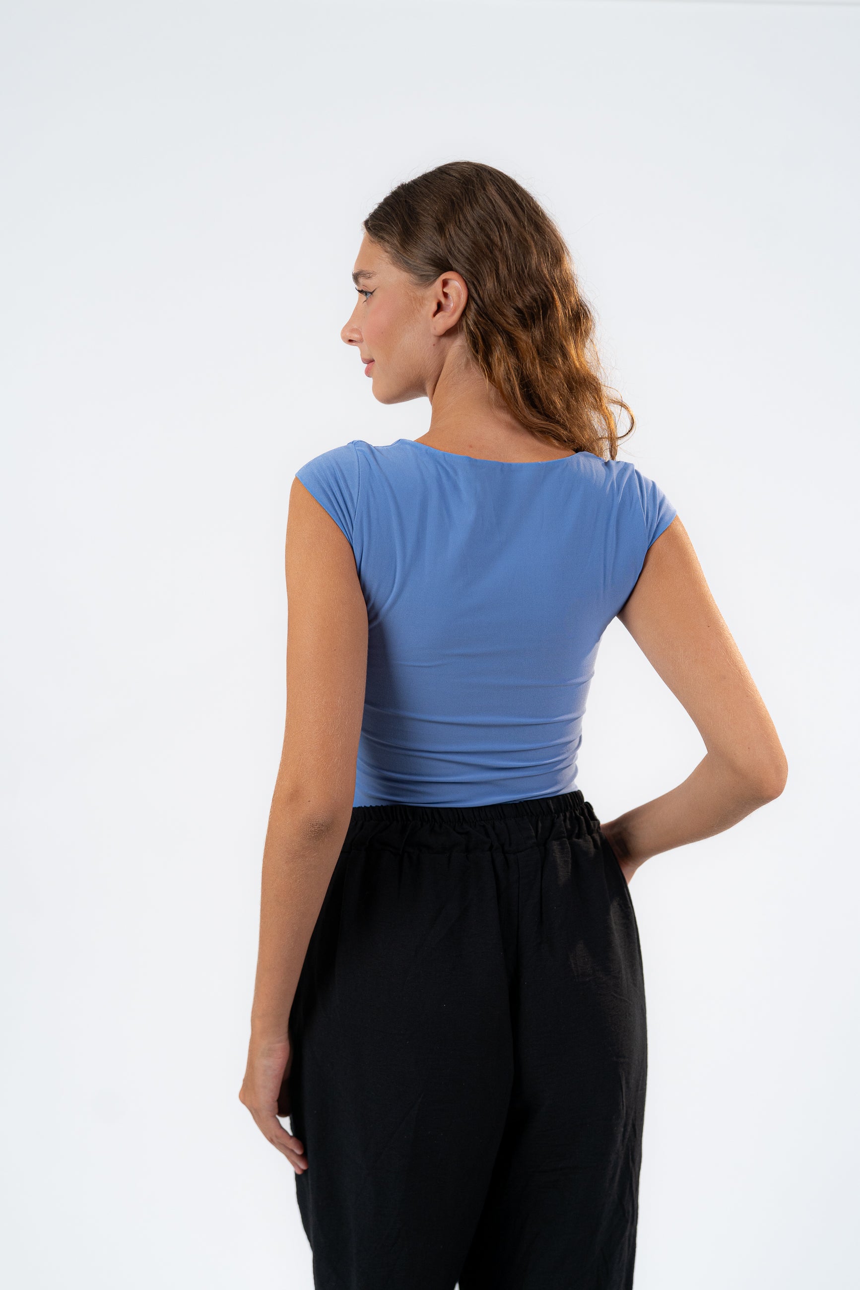 MICROFIBER SQUARE NECK TOP