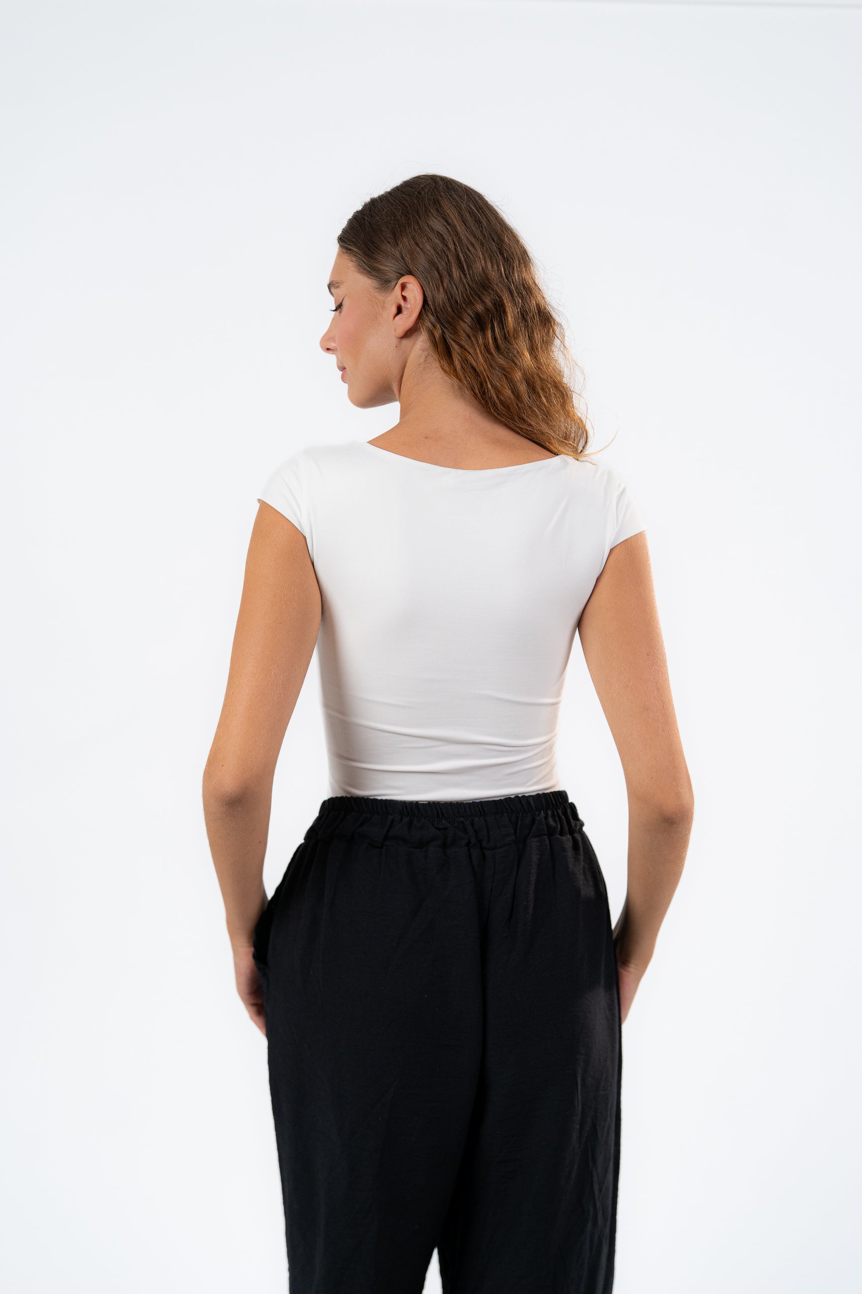 MICROFIBER SQUARE NECK TOP
