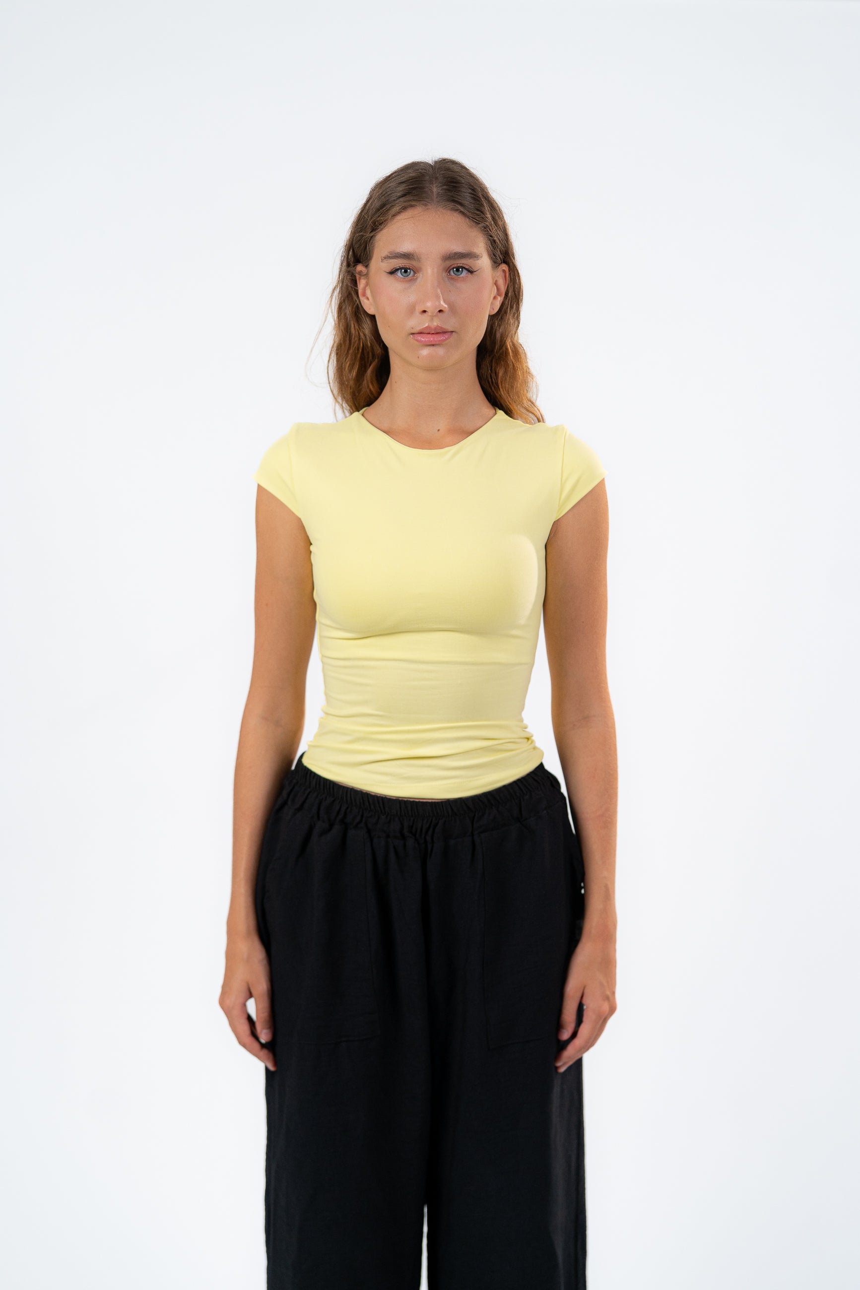 MICROFIBER CREWNECK TOP