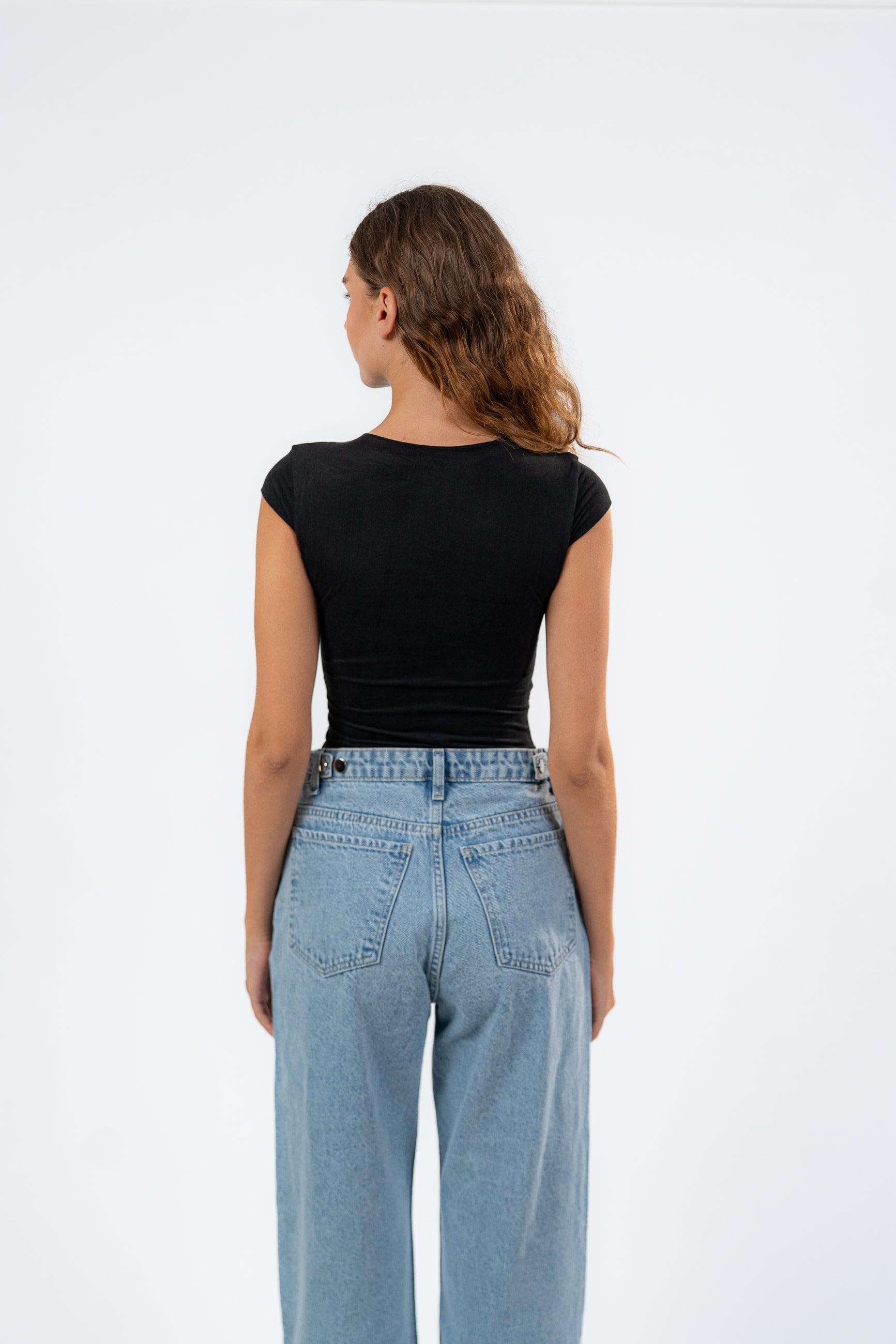 MICROFIBER CREWNECK TOP