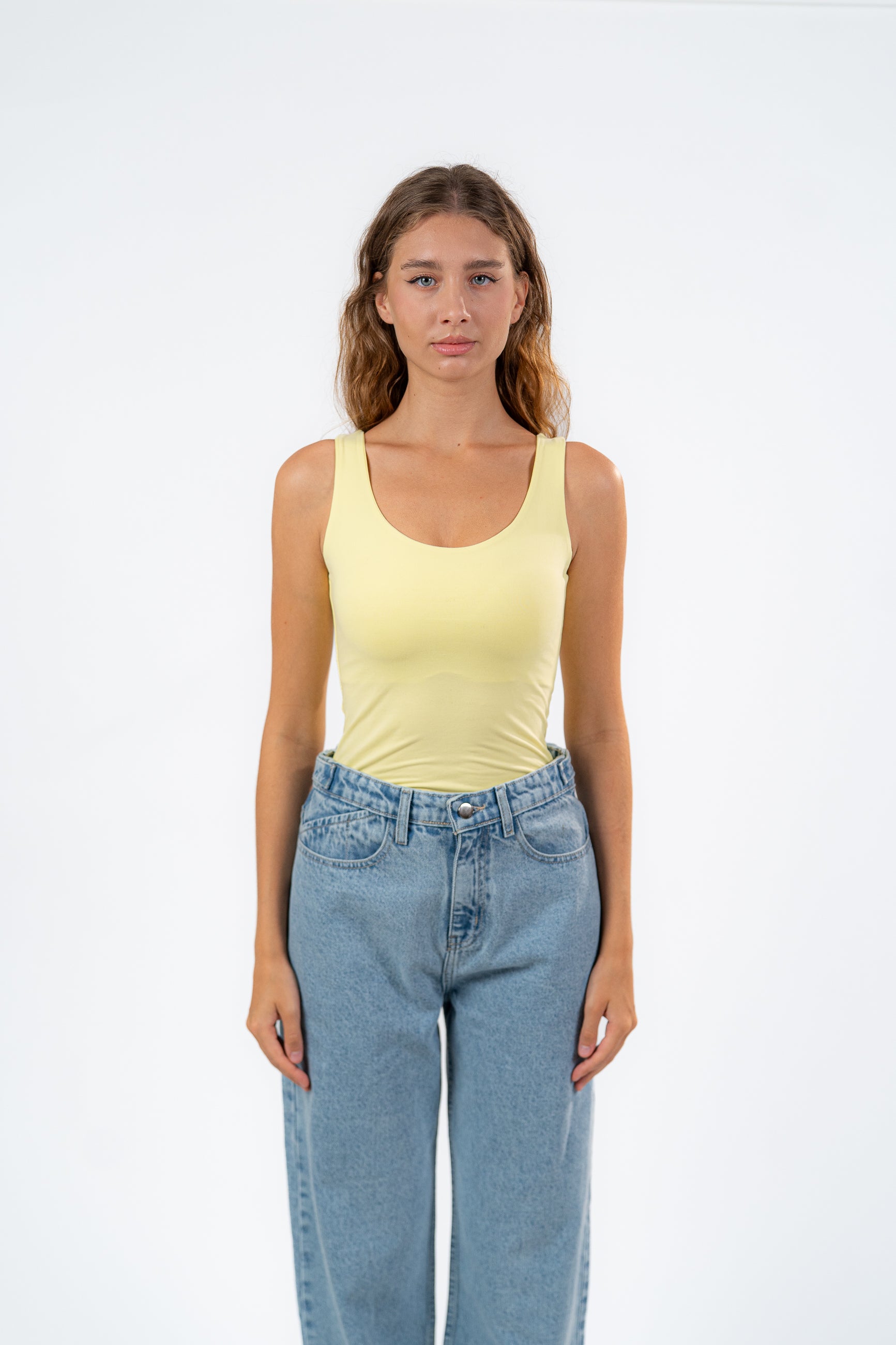 MICROFIBER U-SHAPED TANK TOP