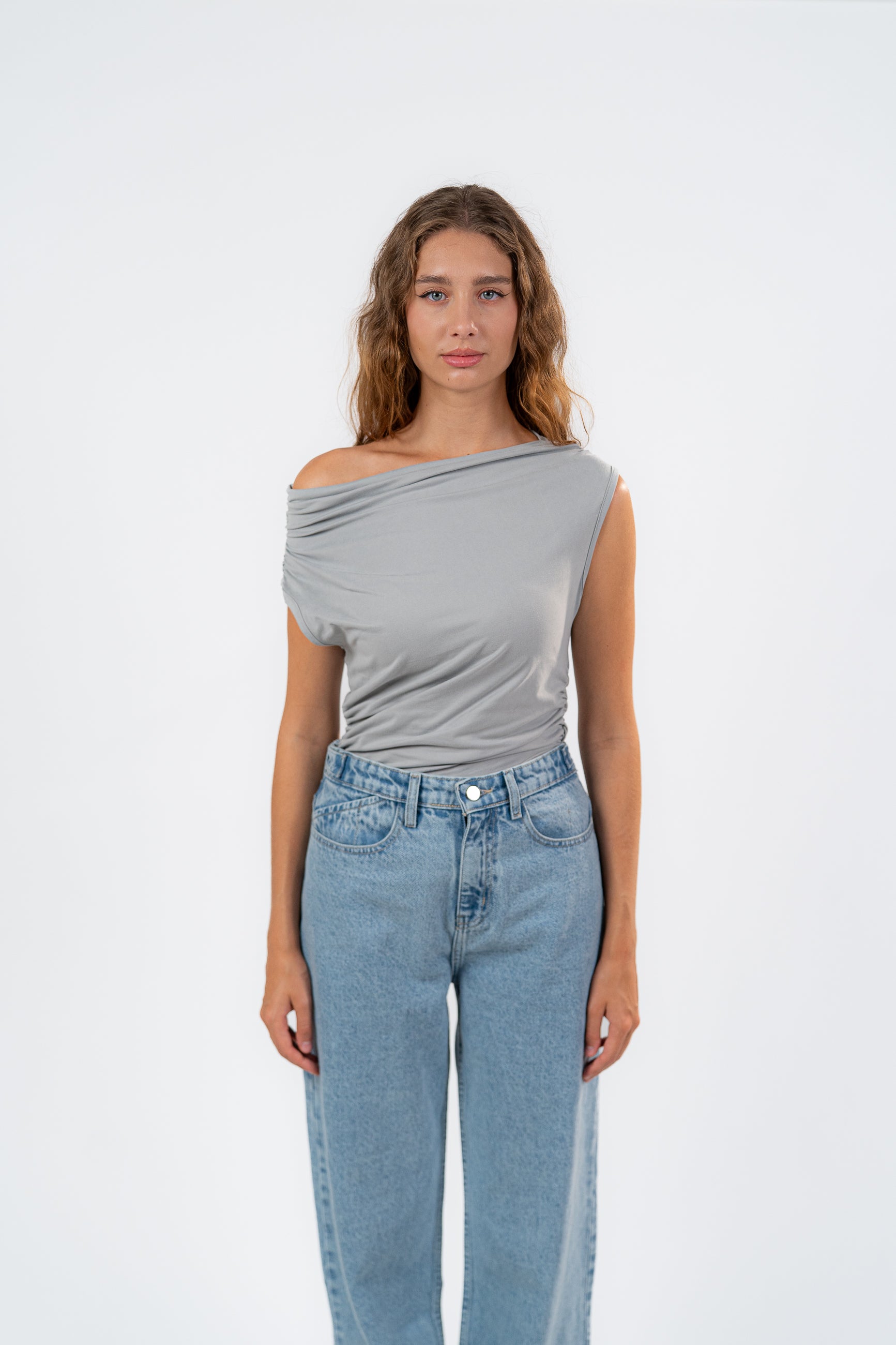 ONE SHOULDER RUSHED ASYMMETRICAL TOP