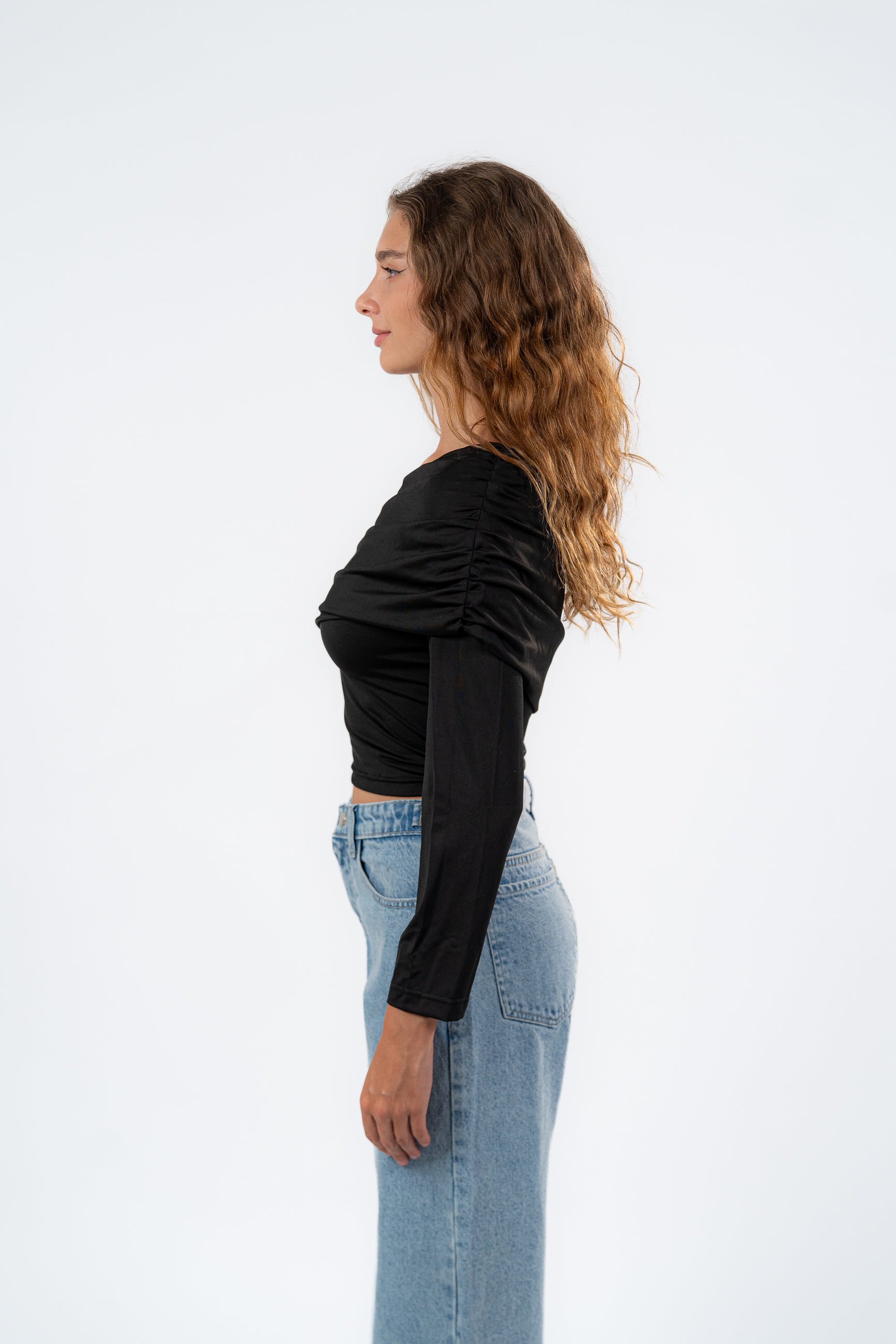 OFF SHOULDER LONG SLEEVE