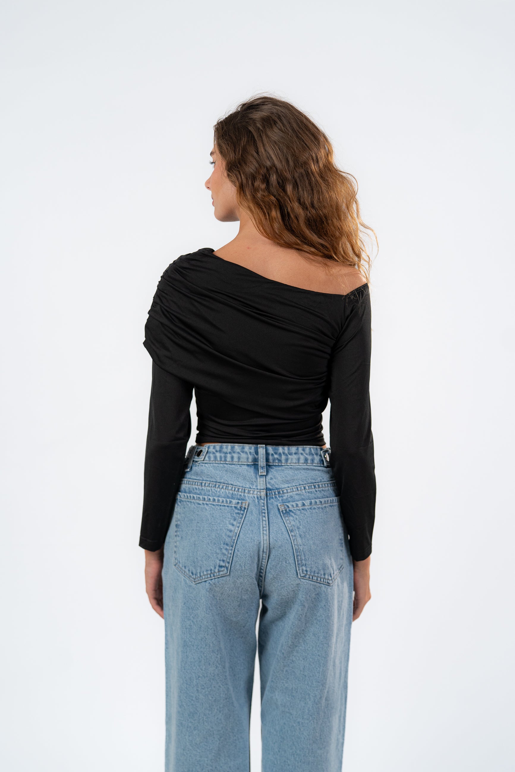 OFF SHOULDER LONG SLEEVE