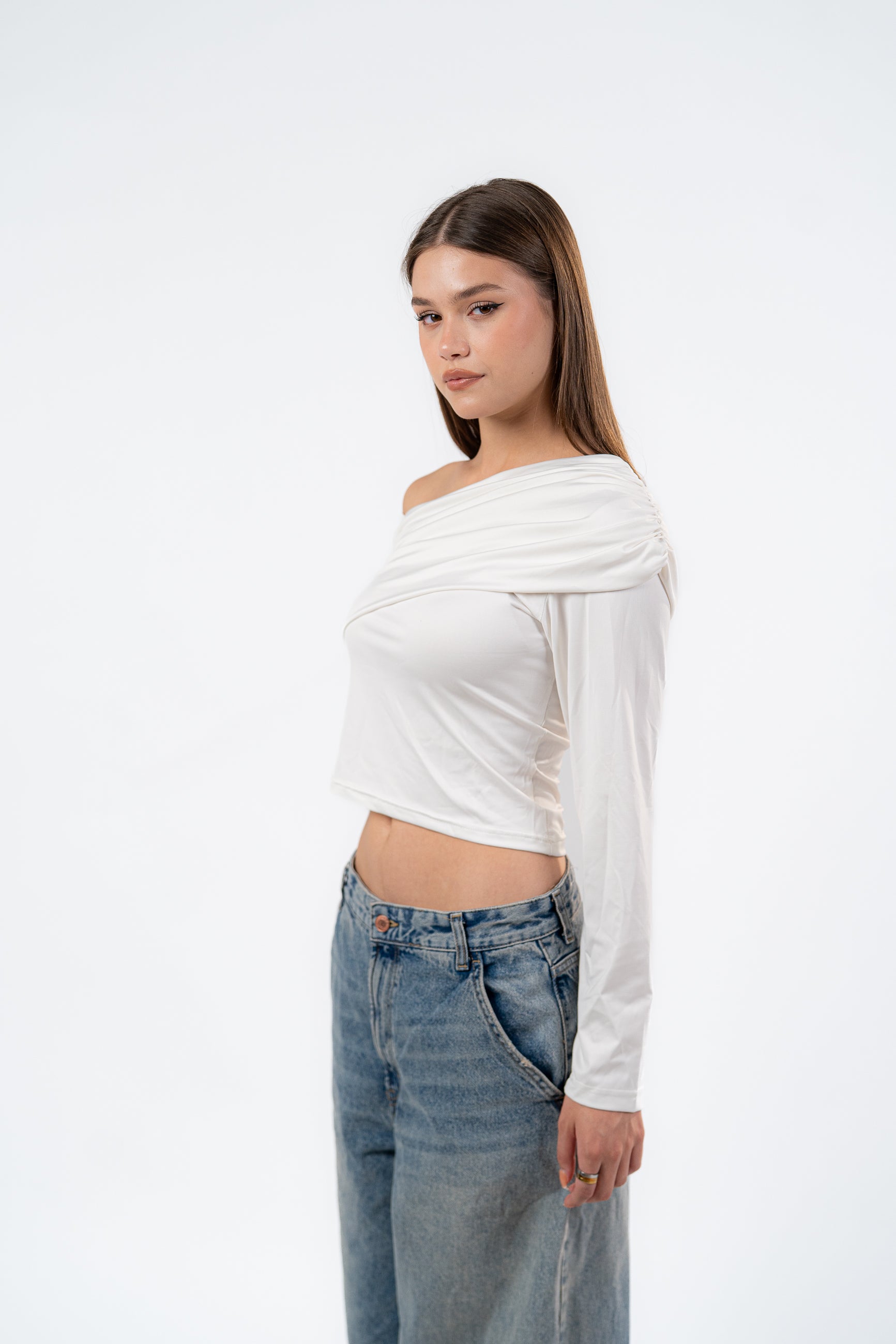 OFF SHOULDER LONG SLEEVE