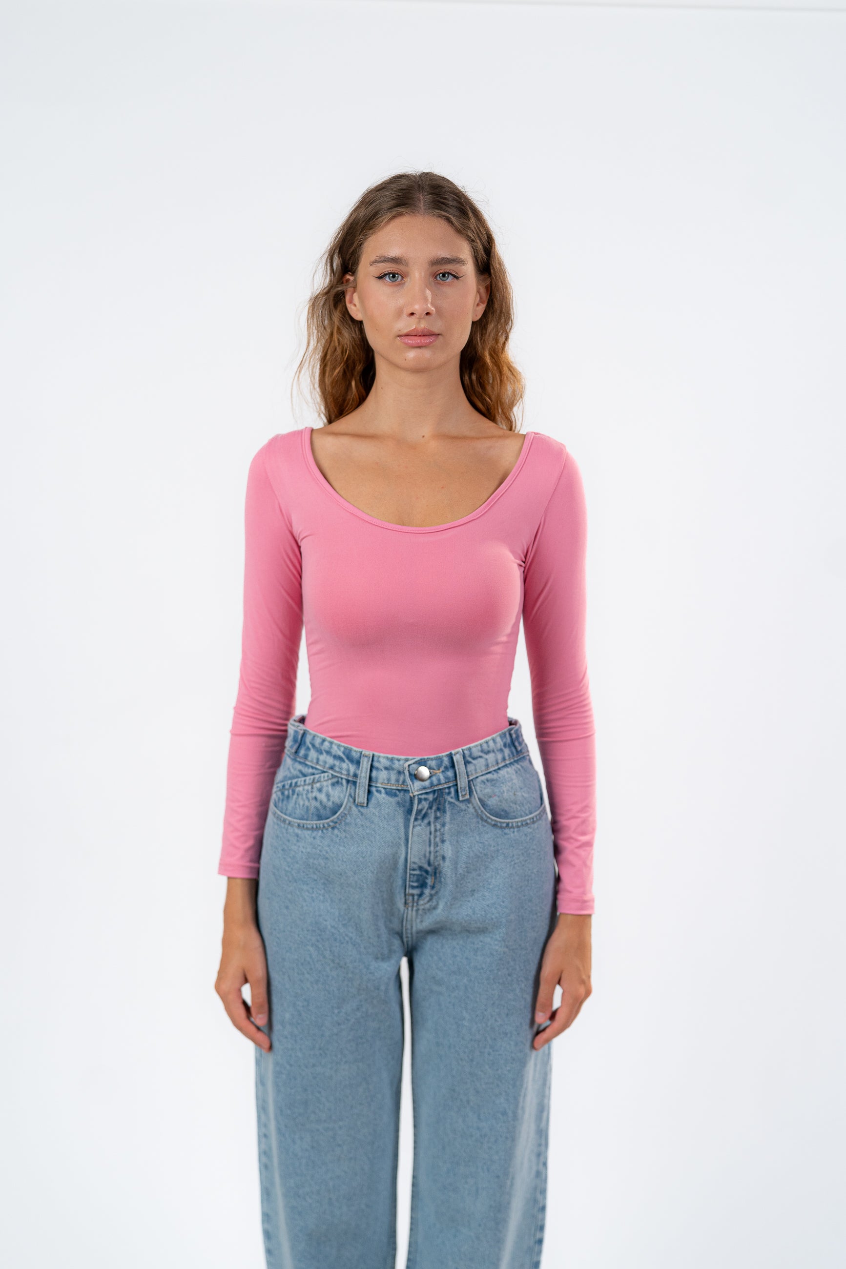 scoop neck-top