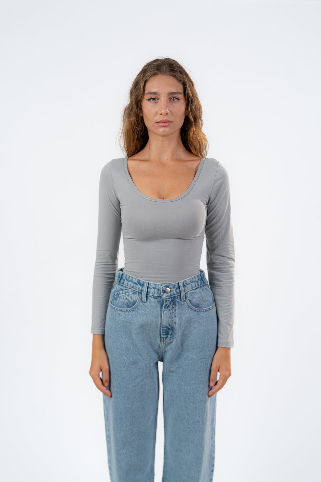 scoop neck-top