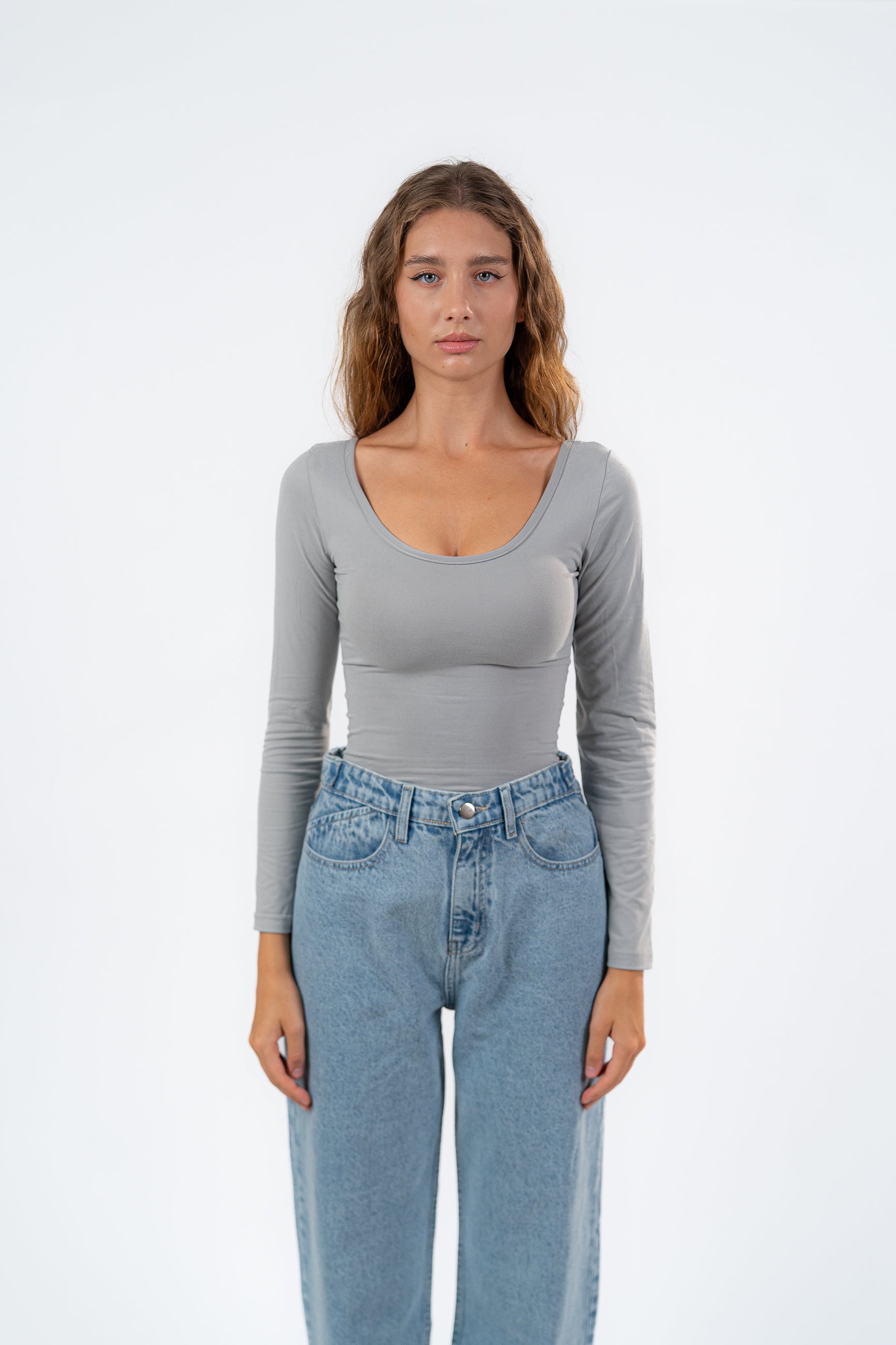 scoop neck-top