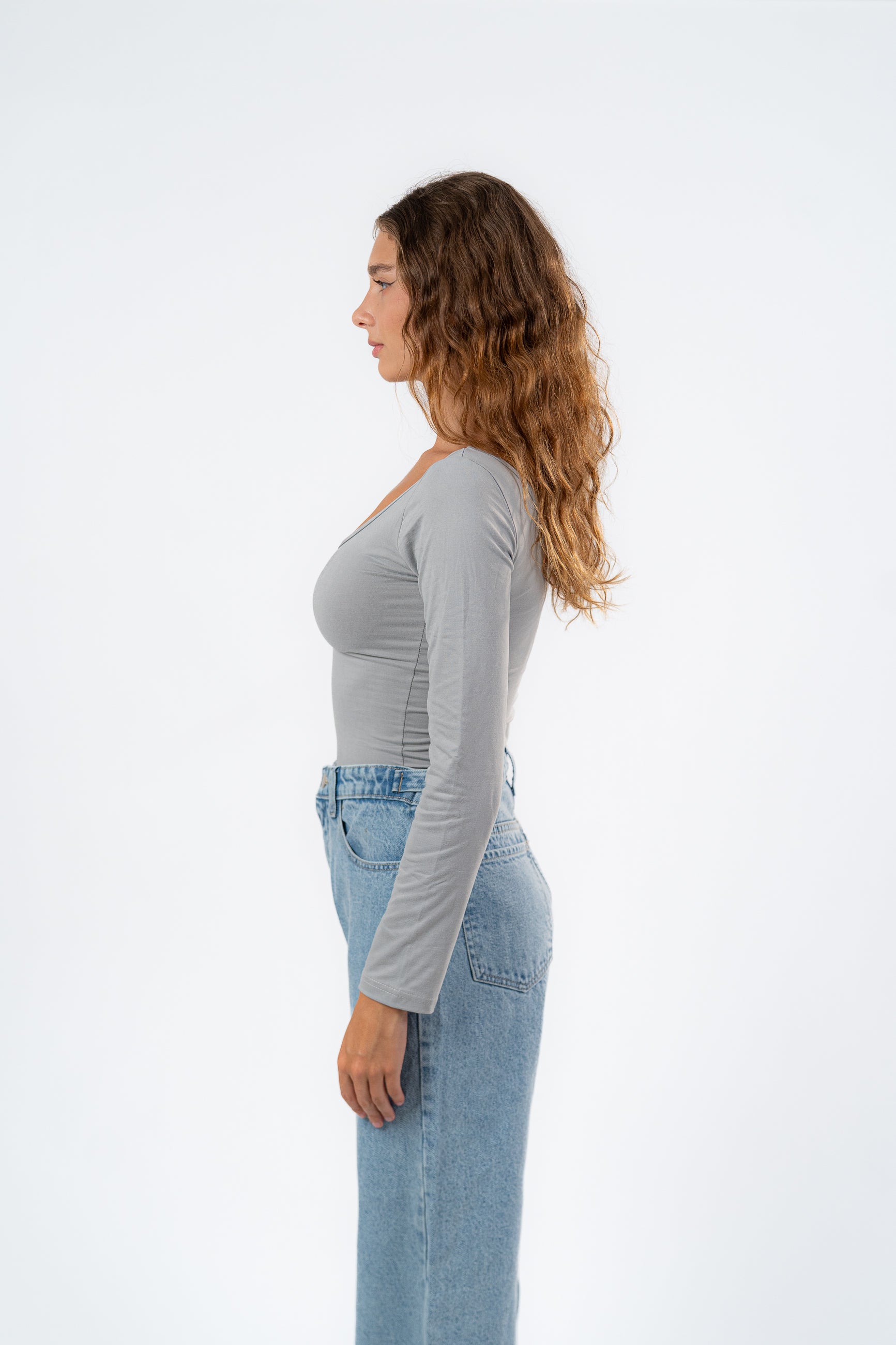 scoop neck-top