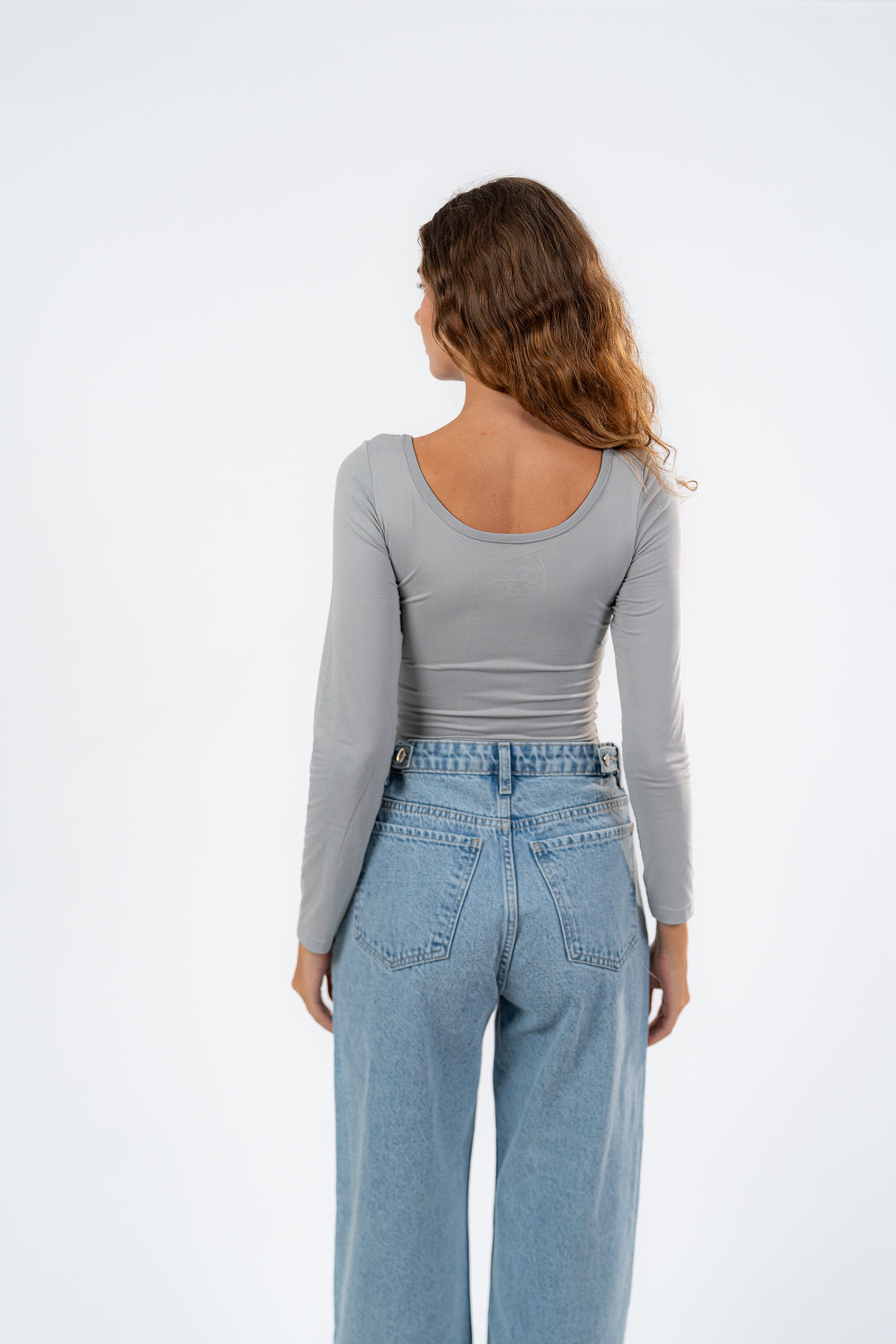 scoop neck-top