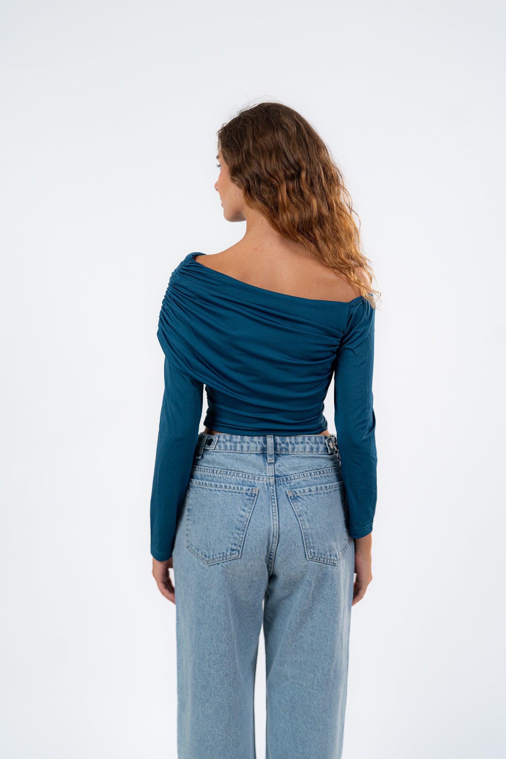 OFF SHOULDER LONG SLEEVE