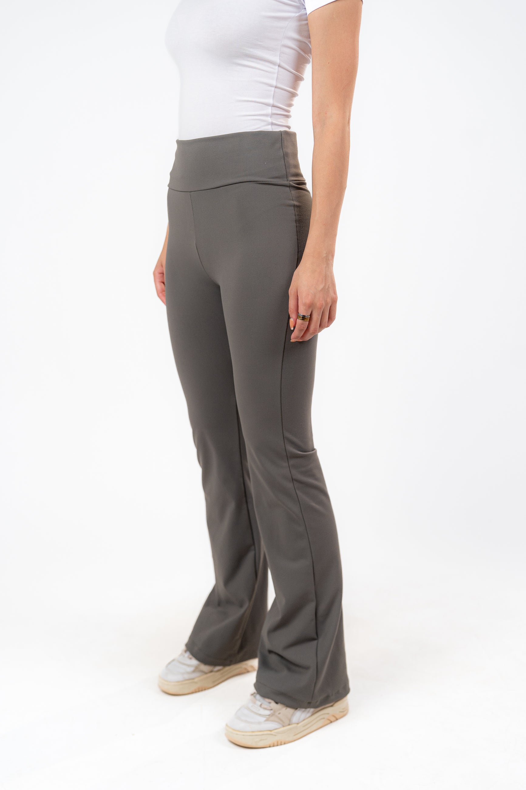 YOGA PANTS